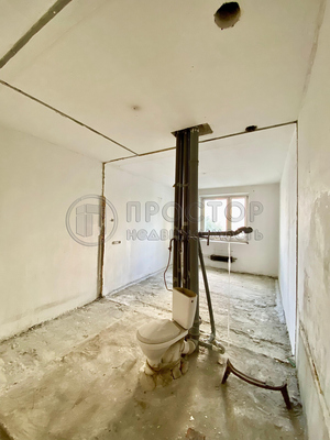 Продам трехкомнатную (3-комн.) квартиру, Подмосковный б-р, 14, Красногорск г