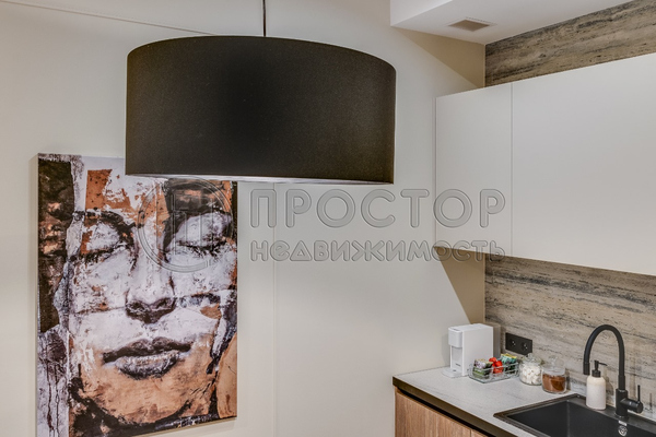 Продам однокомнатную (1-комн.) квартиру, Ходынский б-р, 20А, Москва г