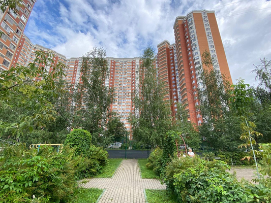 Продам двухкомнатную (2-комн.) квартиру, Ильинский б-р, 2А, Красногорск г