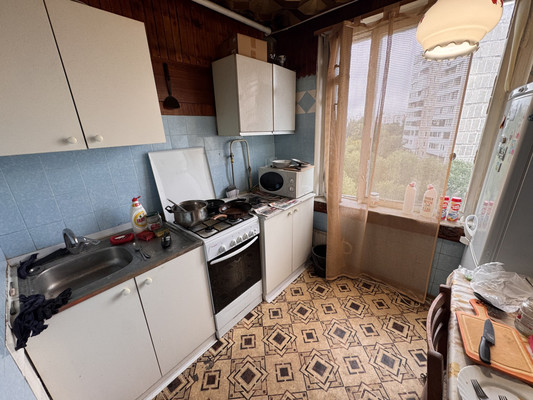 Продам трехкомнатную (3-комн.) квартиру, Вешняковская ул, 1к3, Москва г