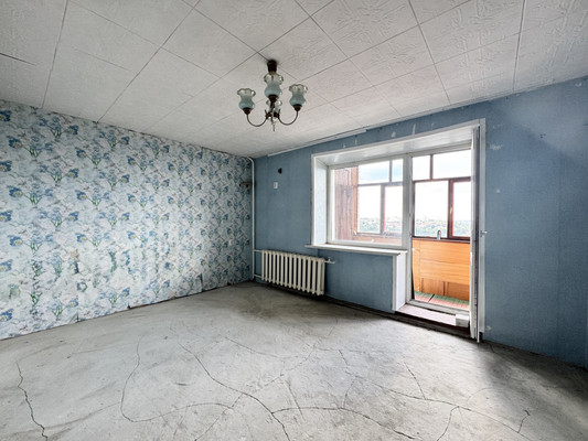 Продам трехкомнатную (3-комн.) квартиру, Урицкого ул, 76, Брянск г