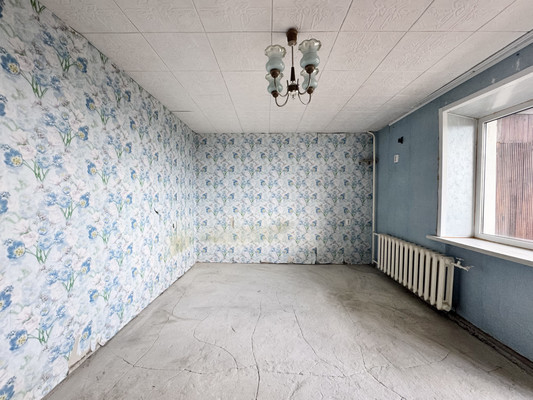 Продам трехкомнатную (3-комн.) квартиру, Урицкого ул, 76, Брянск г