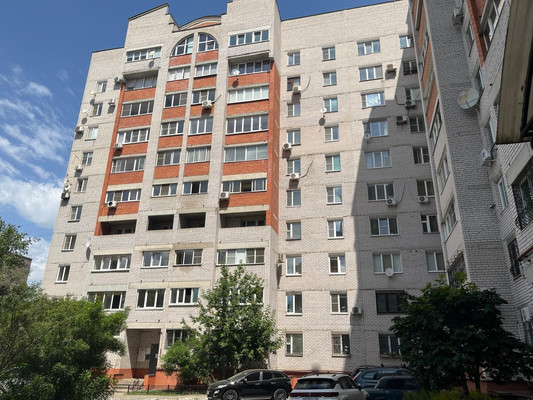 Продам трехкомнатную (3-комн.) квартиру, Старых Большевиков ул, 92А, Воронеж г