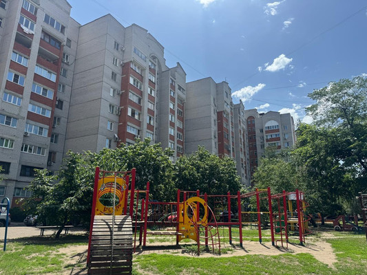 Продам трехкомнатную (3-комн.) квартиру, Старых Большевиков ул, 92А, Воронеж г