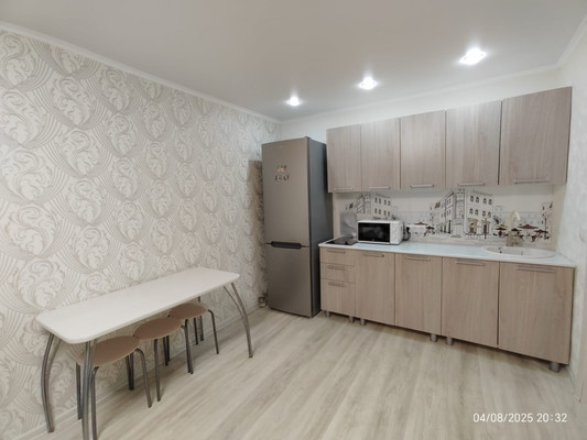 Продам комнату в 2-комн. квартире, Ключевая ул, 13, Ханты-Мансийск г