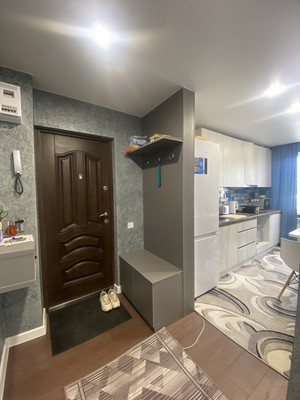 Продам трехкомнатную (3-комн.) квартиру, Зари ул, 31, Нижний Тагил г