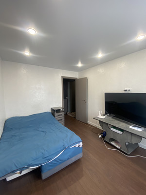 Продам трехкомнатную (3-комн.) квартиру, Зари ул, 31, Нижний Тагил г