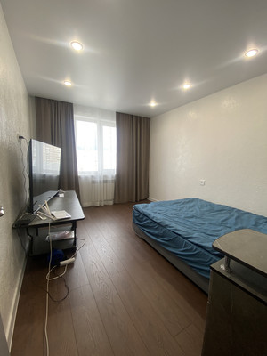 Продам трехкомнатную (3-комн.) квартиру, Зари ул, 31, Нижний Тагил г