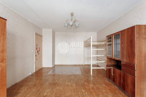 Продам однокомнатную (1-комн.) квартиру, Фабрициуса ул, 24, Москва г
