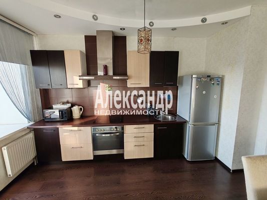 Сдам однокомнатную (1-комн.) квартиру, Есенина ул, 1к1, Санкт-Петербург г