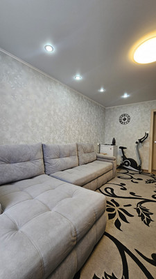 Продам двухкомнатную (2-комн.) квартиру, Чапаева ул, 30, Октябрьский г