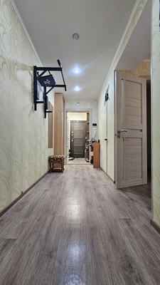 Продам двухкомнатную (2-комн.) квартиру, Чапаева ул, 30, Октябрьский г