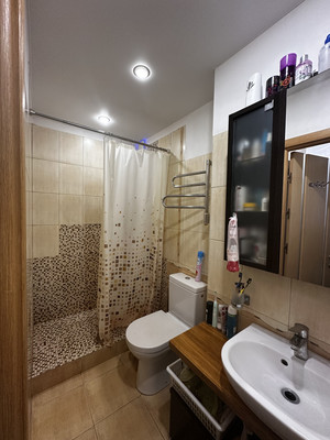 Продам трехкомнатную (3-комн.) квартиру, Нахимовский пр-кт, 22, Москва г