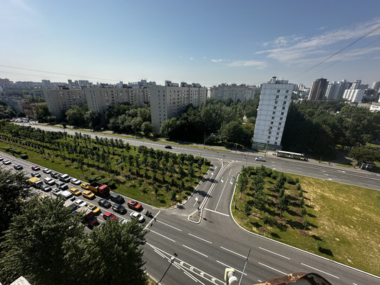 Продам трехкомнатную (3-комн.) квартиру, Нахимовский пр-кт, 22, Москва г