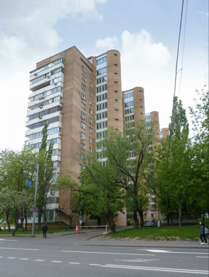 Продам трехкомнатную (3-комн.) квартиру, Нахимовский пр-кт, 22, Москва г