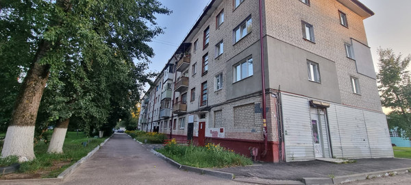 Продам однокомнатную (1-комн.) квартиру, Новозыбковский пер, 1, Брянск г