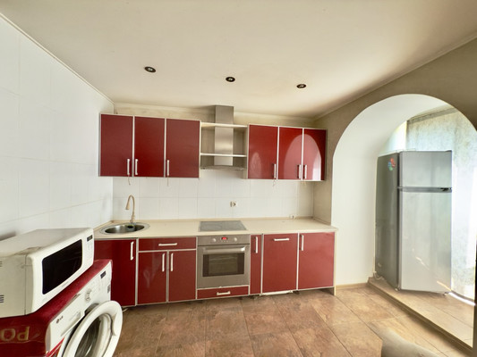 Продам двухкомнатную (2-комн.) квартиру, 50а, Кленовка с