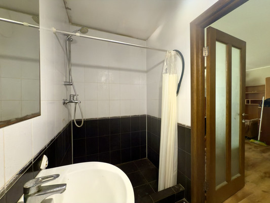 Продам двухкомнатную (2-комн.) квартиру, 50а, Кленовка с