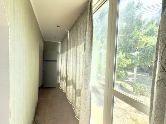 Продам двухкомнатную (2-комн.) квартиру, 50а, Кленовка с