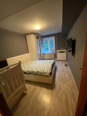 Продам двухкомнатную (2-комн.) квартиру, Верхняя ул, 6, Москва г