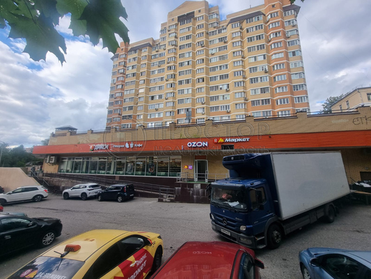 Продам трехкомнатную (3-комн.) квартиру, Лесная ул, 3, Глухово д