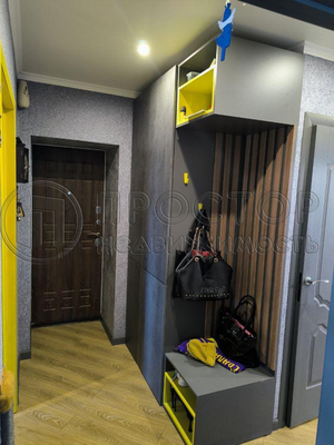 Продам трехкомнатную (3-комн.) квартиру, Лесная ул, 3, Глухово д
