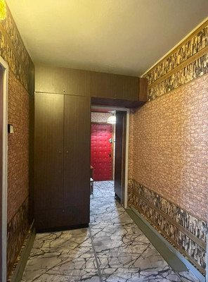 Продам трехкомнатную (3-комн.) квартиру, Кораблестроителей ул, 40к2, Санкт-Петербург г