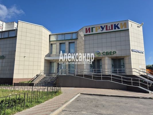 Продам однокомнатную (1-комн.) квартиру, Партизанской Славы б-р, 3, Кировск г