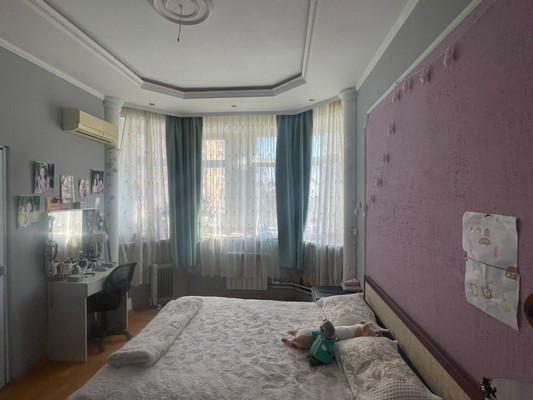 Продам многокомнатную квартиру, Новая ул, 6, Марьино д