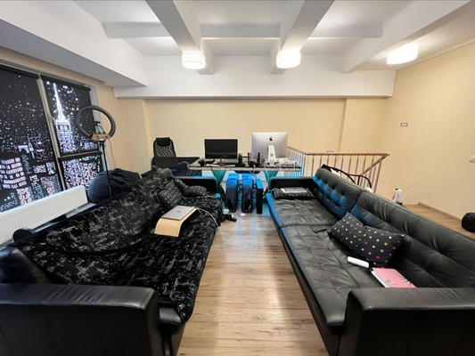 Продам трехкомнатную (3-комн.) квартиру, Верейская ул, 29, Москва г