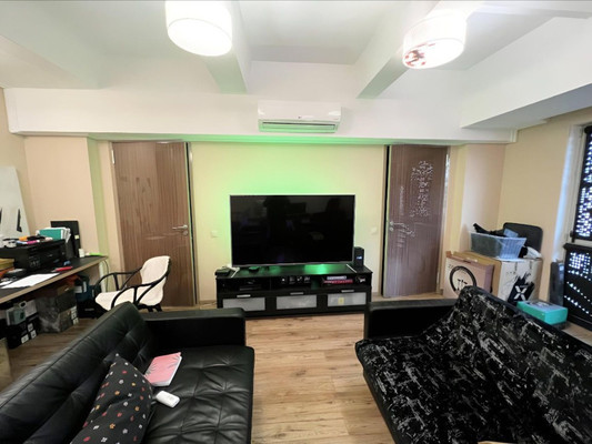 Продам трехкомнатную (3-комн.) квартиру, Верейская ул, 29, Москва г
