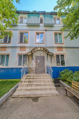 Продам двухкомнатную (2-комн.) квартиру, Радужная ул, 7, Засечное с