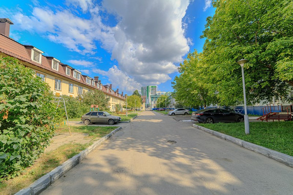 Продам двухкомнатную (2-комн.) квартиру, Радужная ул, 7, Засечное с
