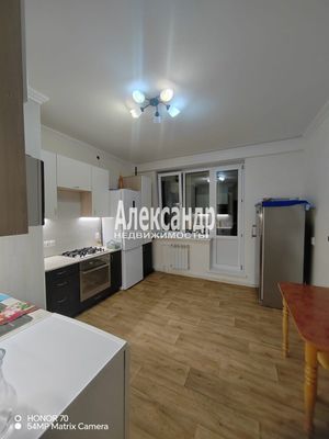 Продам двухкомнатную (2-комн.) квартиру, Доктора Сотникова ул, 17, Всеволожск г