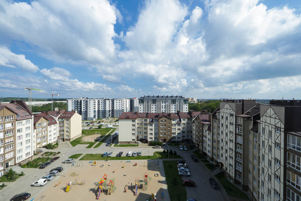 Продам двухкомнатную (2-комн.) квартиру, Весенняя ул, 1, Васильково п