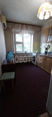 Продам трехкомнатную (3-комн.) квартиру, Гоголя ул, 196, Кропоткин г
