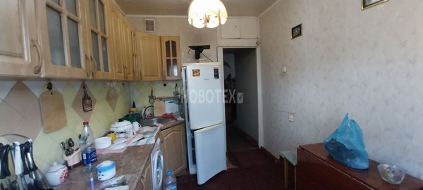 Продам трехкомнатную (3-комн.) квартиру, Гоголя ул, 196, Кропоткин г