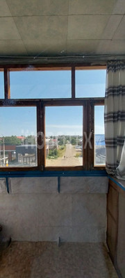 Продам трехкомнатную (3-комн.) квартиру, Гоголя ул, 196, Кропоткин г