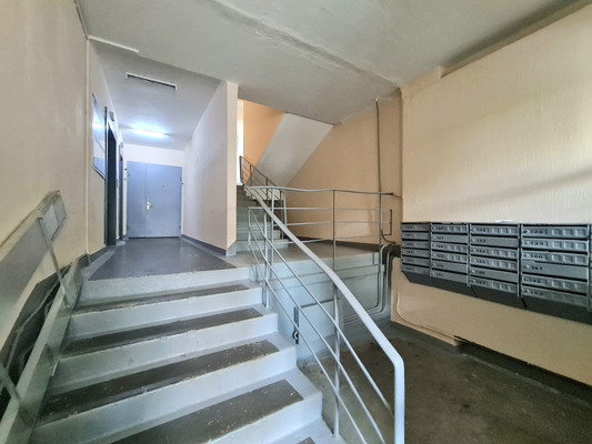 Продам трехкомнатную (3-комн.) квартиру, Южнобутовская ул, 121, Москва г