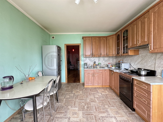 Продам трехкомнатную (3-комн.) квартиру, Захарьинские Дворики ул, 1к2, Москва г