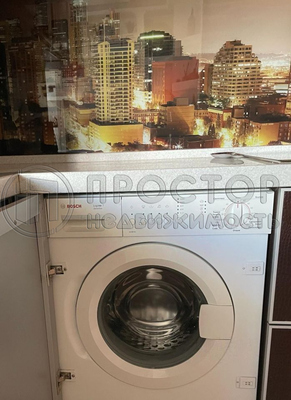 Продам двухкомнатную (2-комн.) квартиру, Дубнинская ул, 40Ак2, Москва г