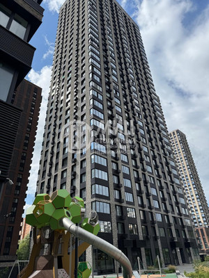 Продам трехкомнатную (3-комн.) квартиру, Фестивальная ул, 15к6, Москва г