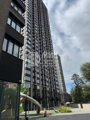 Продам трехкомнатную (3-комн.) квартиру, Фестивальная ул, 15к6, Москва г