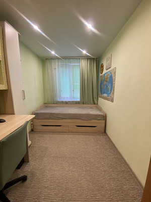 Продам двухкомнатную (2-комн.) квартиру, Чкалова ул, 66, Ханты-Мансийск г