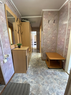 Продам двухкомнатную (2-комн.) квартиру, Чкалова ул, 66, Ханты-Мансийск г