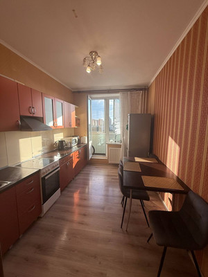 Продам двухкомнатную (2-комн.) квартиру, Славы пр-кт, 52Ак1, Санкт-Петербург г