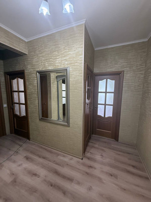 Продам двухкомнатную (2-комн.) квартиру, Славы пр-кт, 52Ак1, Санкт-Петербург г