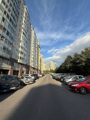 Продам двухкомнатную (2-комн.) квартиру, Славы пр-кт, 52Ак1, Санкт-Петербург г