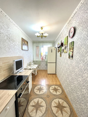 Продам однокомнатную (1-комн.) квартиру, Парковая ул, 36, Слащево д