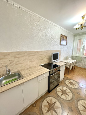 Продам однокомнатную (1-комн.) квартиру, Парковая ул, 36, Слащево д